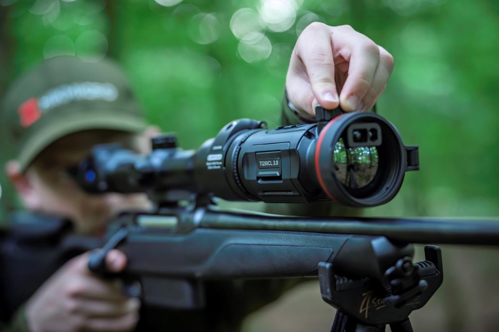 Différence entre la vision thermique et nocturne (infrarouge)