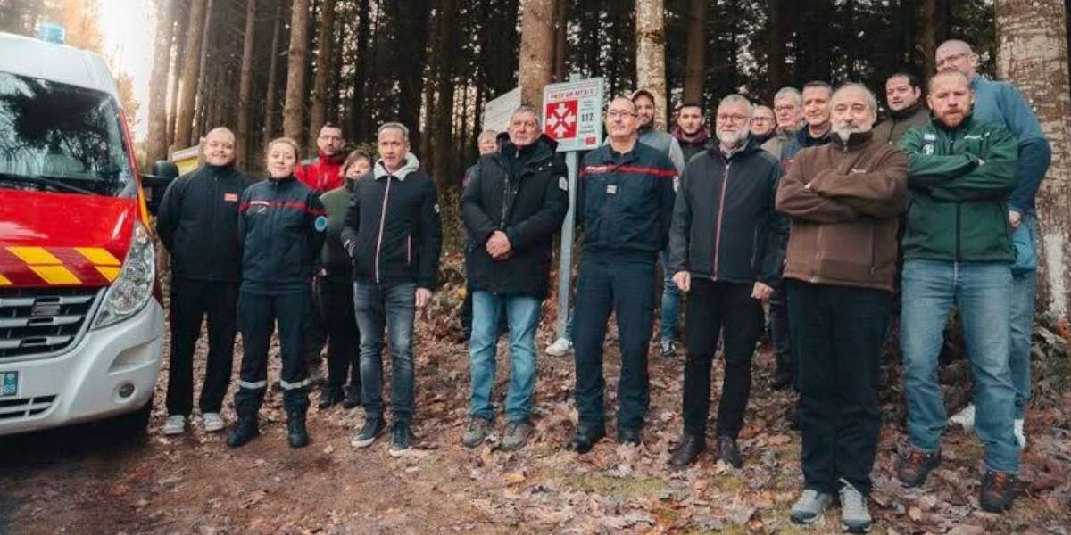 Rhône : les chasseurs installent 200 points de repère pour aider les secours en forêt