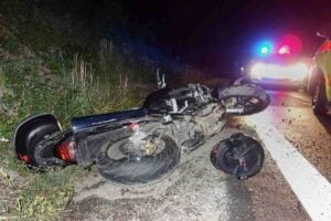 accident-moto-sanglier-compressed