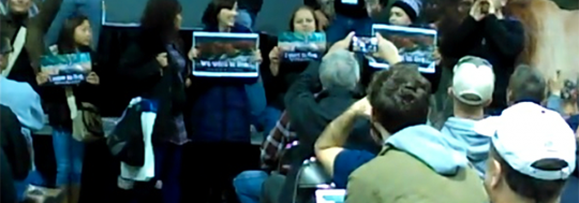 anti-hunting-protesters